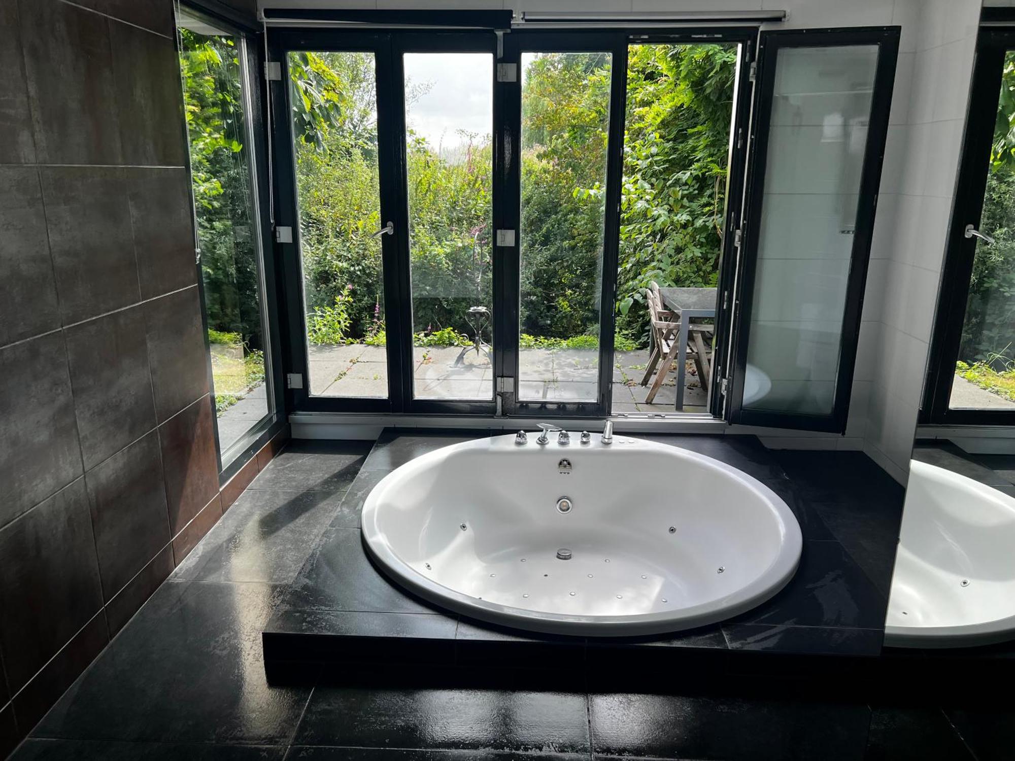 Haarlem Amsterdam With Jacuzzi *