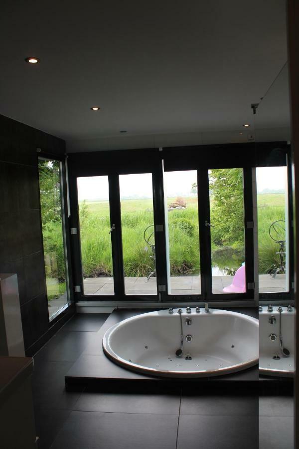 Villa Haarlem Amsterdam With Jacuzzi Vijfhuizen