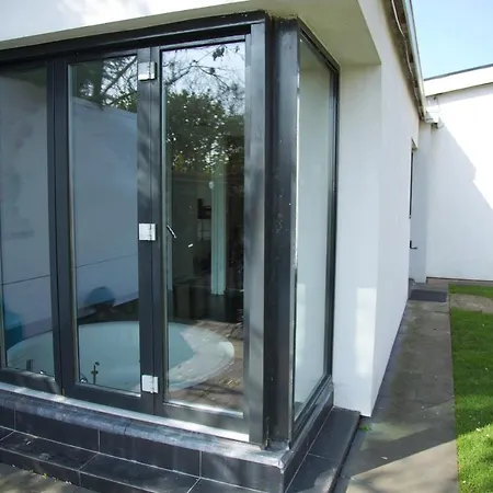 Bungalow Haarlem Amsterdam With Jacuzzi Vijfhuizen Exterior photo