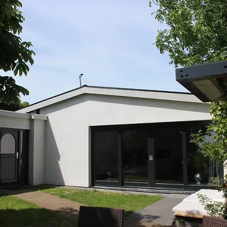 Bungalow Haarlem Amsterdam With Jacuzzi Vijfhuizen Exterior photo